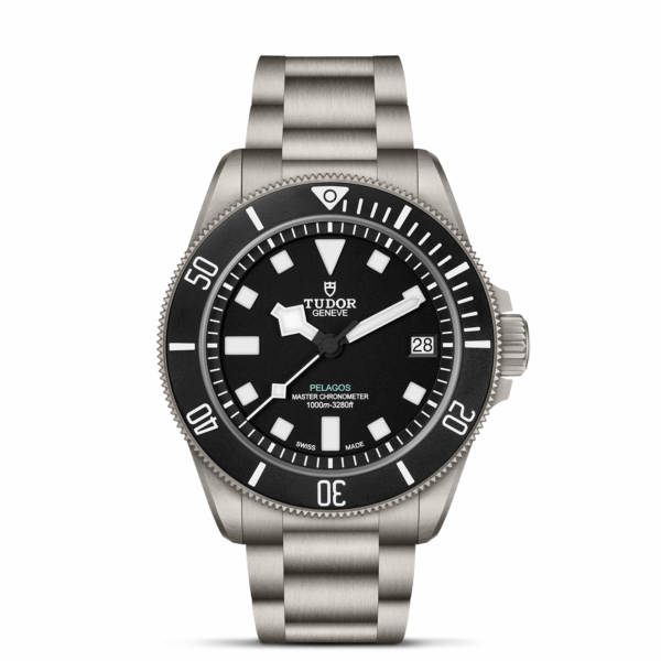TUDOR Pelagos Ultra Boîtier en titane 43 mm Cadran noir mat Bracelet en titane