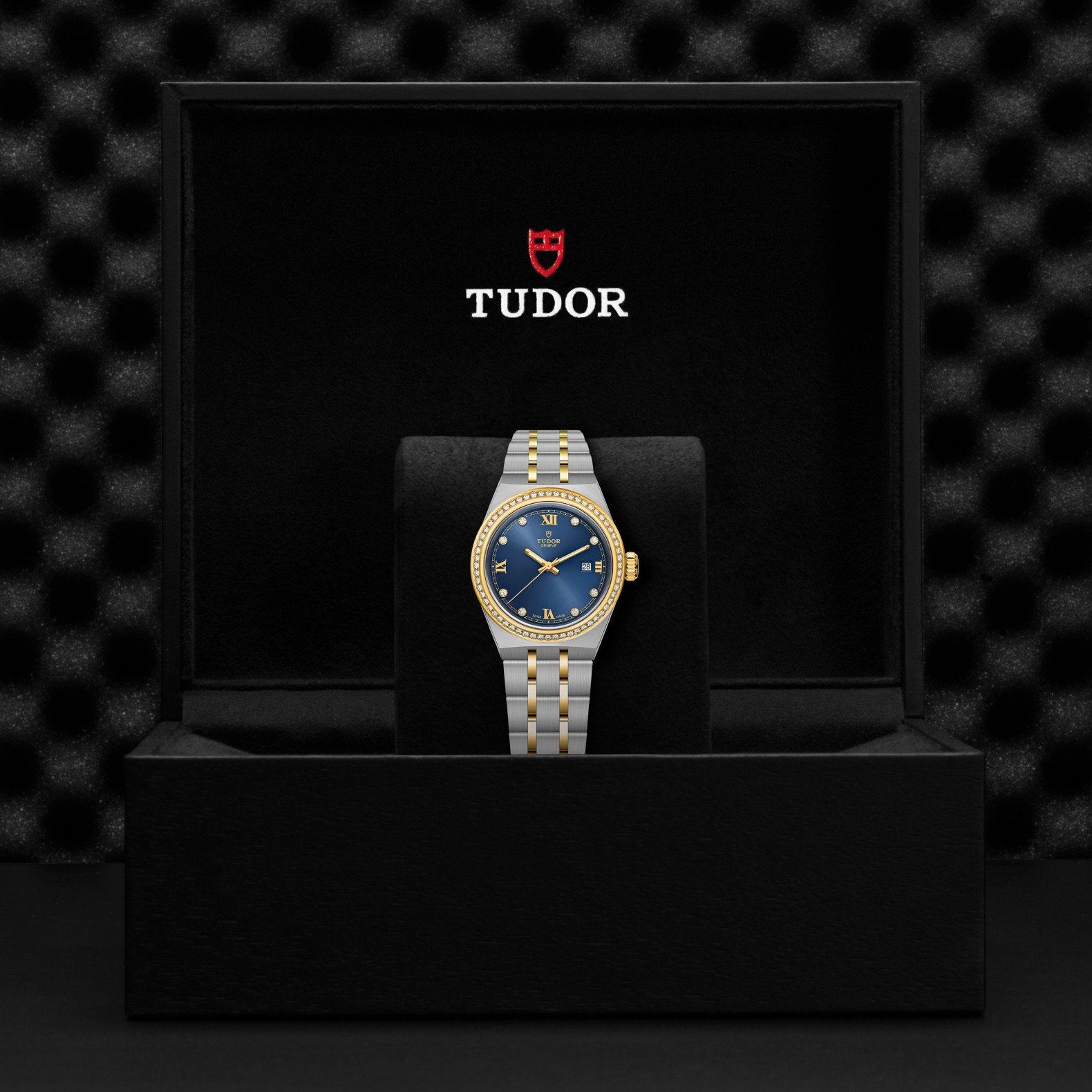 TUDOR Royal Boîtier en acier 28 mm Lunette en or jaune sertie de 60 diamants Cadran serti de diamants – Image 2