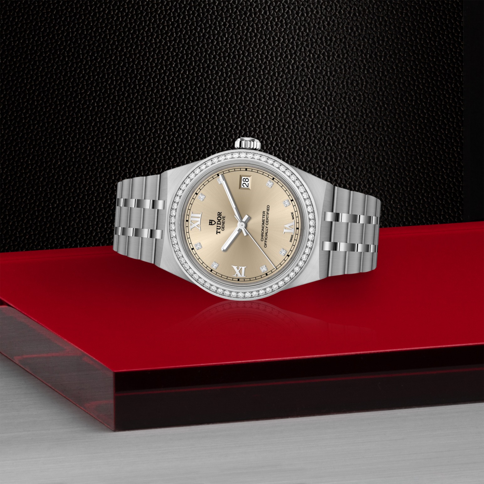 TUDOR Royal Boîtier en acier 36 mm Bracelet en acier Lunette en acier sertie de diamants Cadran ivoire – Image 4