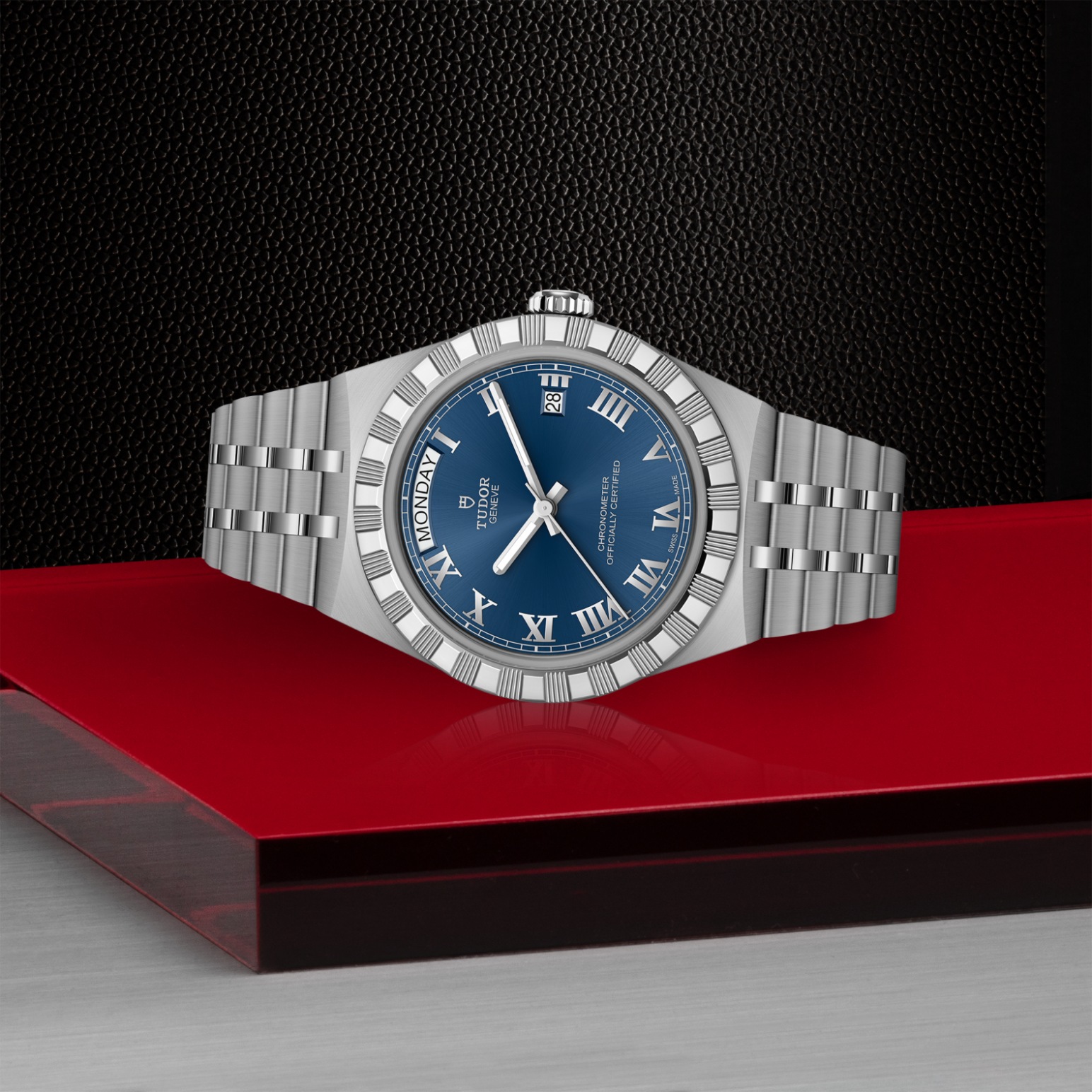 TUDOR Royal Boîtier en acier 40 mm Bracelet en acier Lunette acier Cadran bleu – Image 4